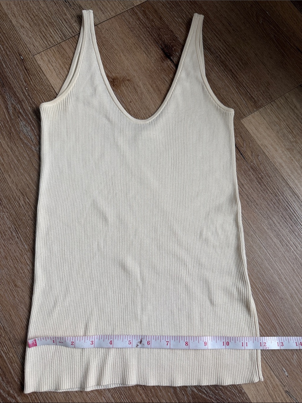 CO Cream Ribbed Scoop Neck Silk Tank Top - Picture 3 of 6